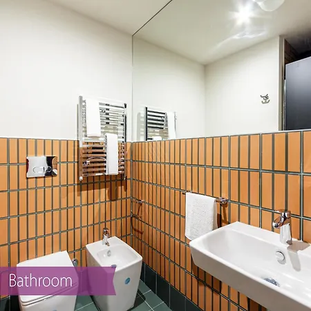 Trendy Studio For 2 In Bovisa, Milan Daire